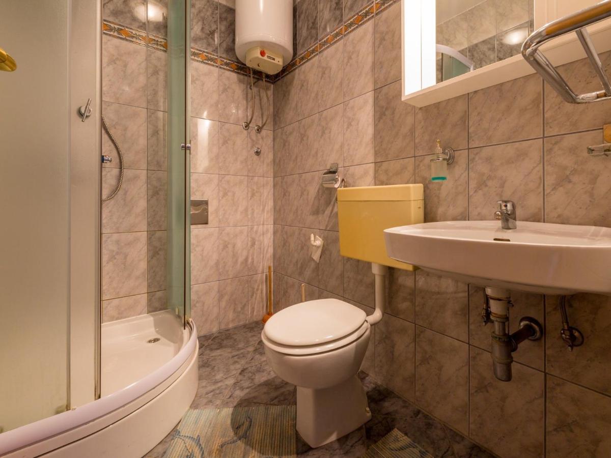 Apartments Dubravka Crikvenica Bagian luar foto