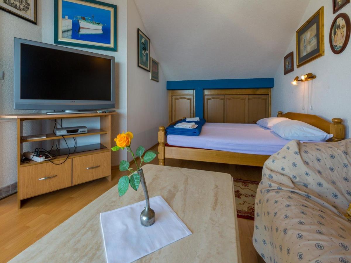 Apartments Dubravka Crikvenica Bagian luar foto