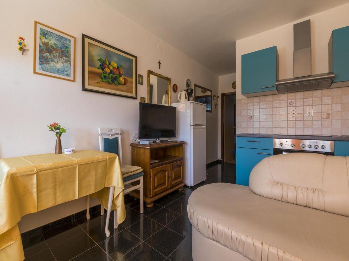 Apartments Dubravka Crikvenica Bagian luar foto